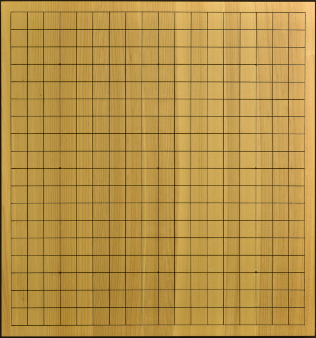 卓上碁盤 本榧（日本・日向産） 柾目 再生品