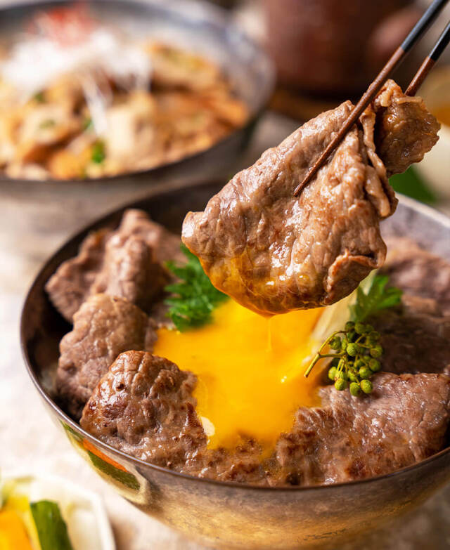 贅沢牛丼・豚丼（和紙包み） 一真 みやこんじょ産直LiveShopping