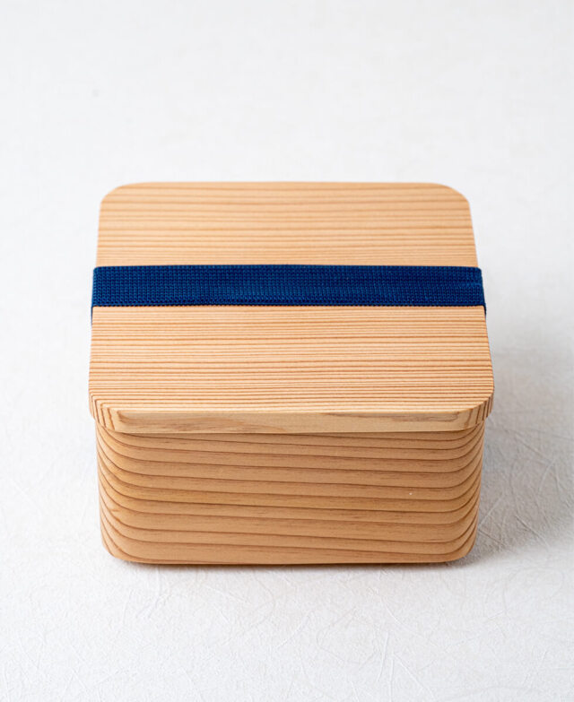 都城杉弁当箱(正方形) サンセラクリプト みやこんじょ産直LiveShopping