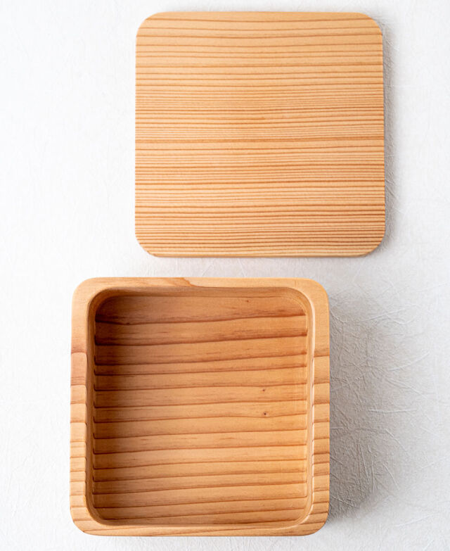 都城杉弁当箱(正方形) サンセラクリプト みやこんじょ産直LiveShopping