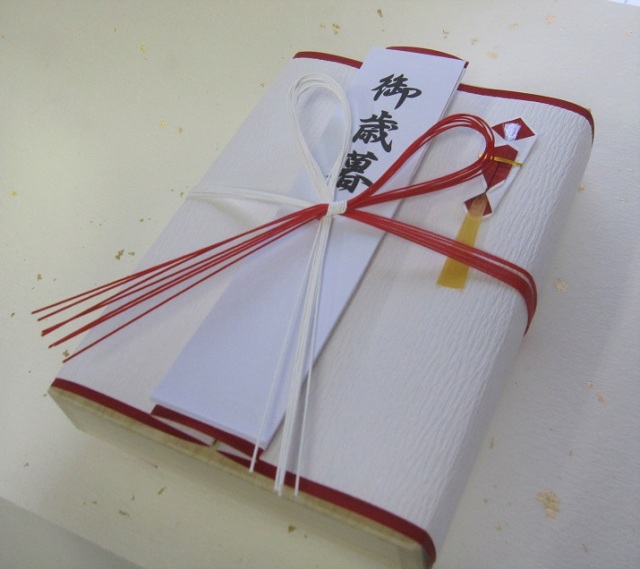 高級桐箱金封合せ型 お祝い用 紅白七本蝶結び