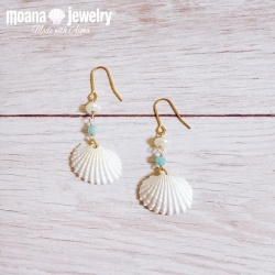 moana_p358 フラワー 淡水パール カルセドニー シェル ピアス  Shell
