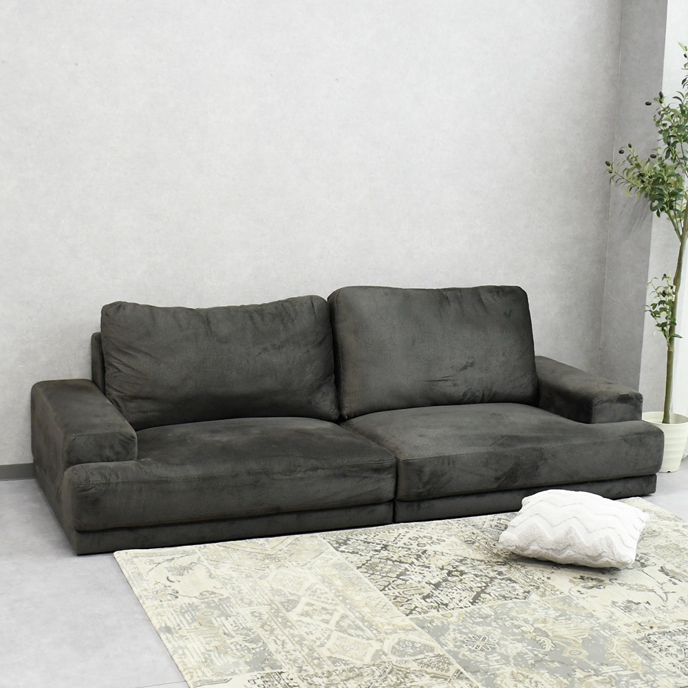 【アウトレット商品】 お部屋が広く見えるローバックソファ