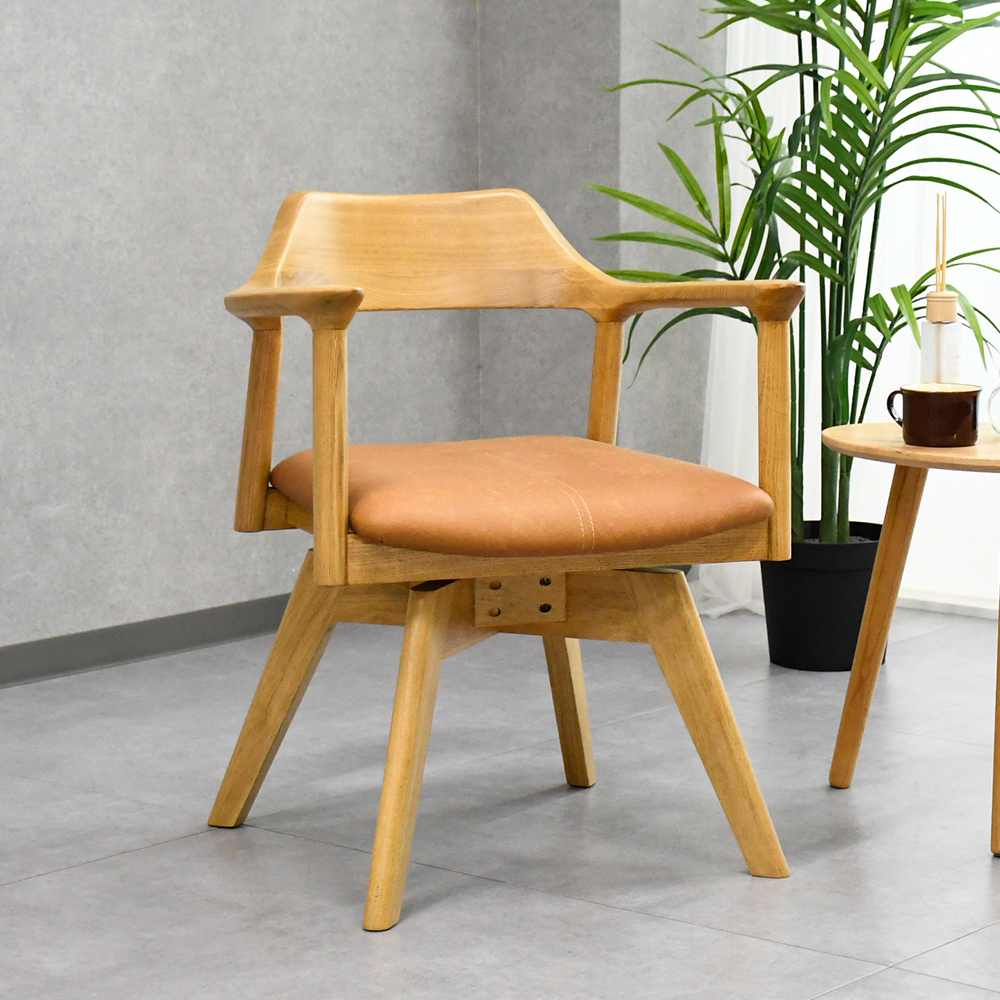 【アウトレット商品】 オーク無垢 回転式 ダイニングチェアー