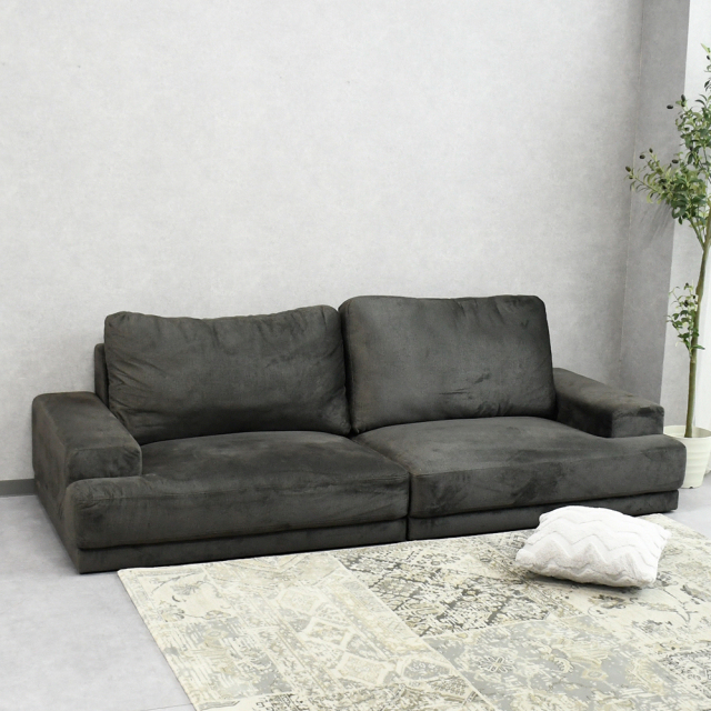 【アウトレット商品】 お部屋が広く見えるローバックソファ