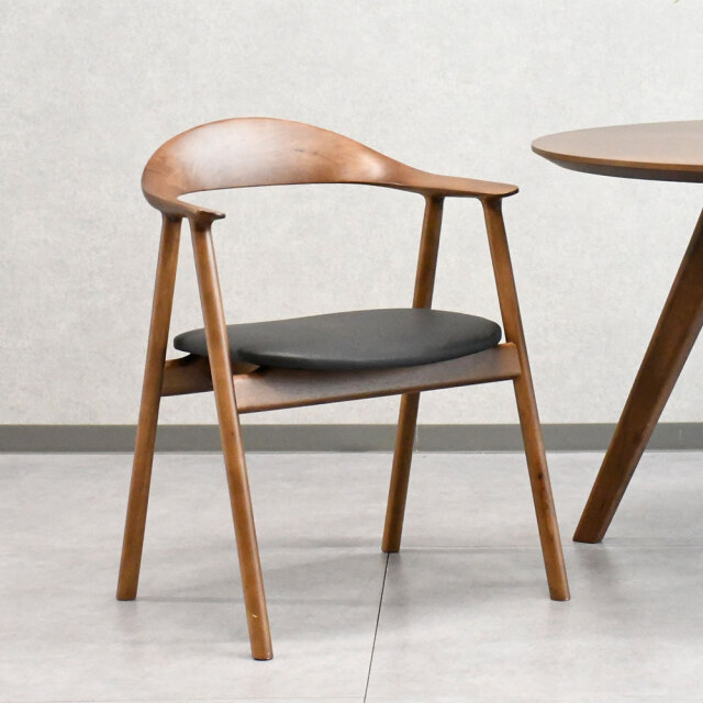 【アウトレット商品】無垢材デザインダイニングチェア シギヤマ家具工業 ROTA
