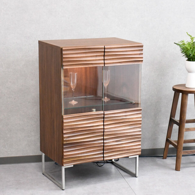 ウォールナット無垢照明付き60cm幅コレクションケース