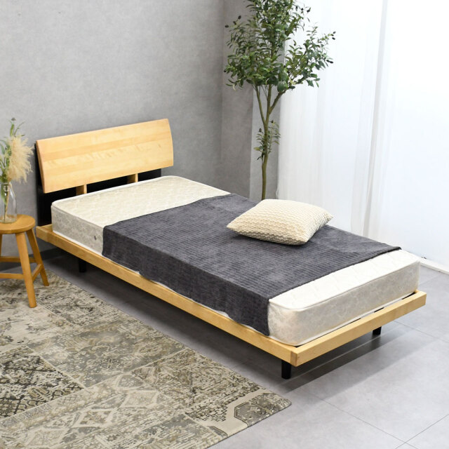 【新品アウトレット】バーチ無垢材シングルベッド 木製 天然木 高級ベッド ベッドフレーム FH22E