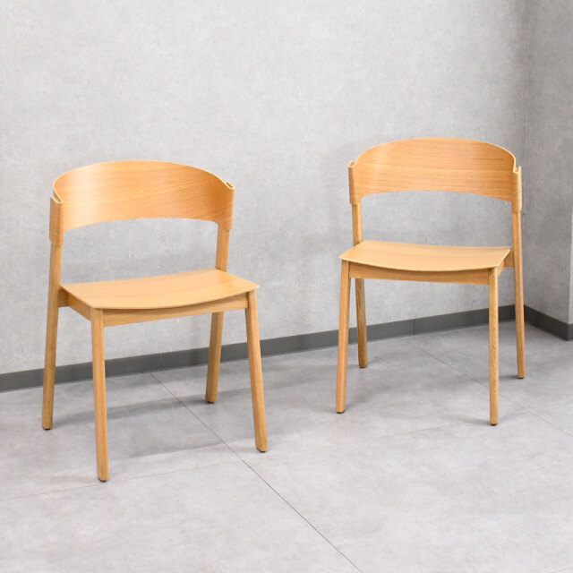 スタッキング可能なオーク突板ダイニングチェア 1脚