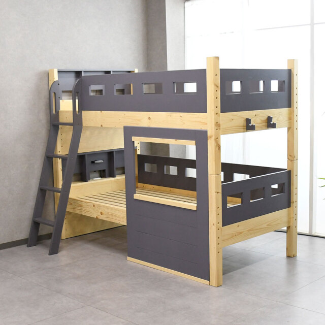 【新品アウトレット】まるで秘密基地！ パイン無垢材の２段ベッド OK7H