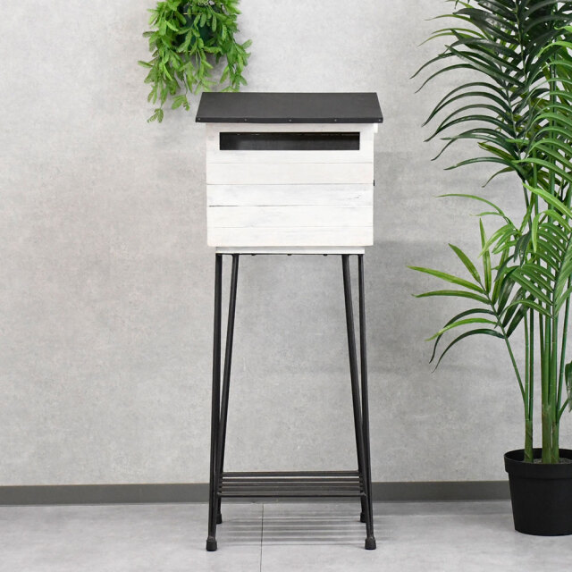 【新品アウトレット】ヴィンテージスタイルガーデンポスト OJ8D