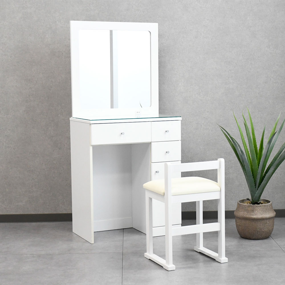 新品アウトレット】メイク時間を楽しみに！ ドレッサー 椅子付き 自分