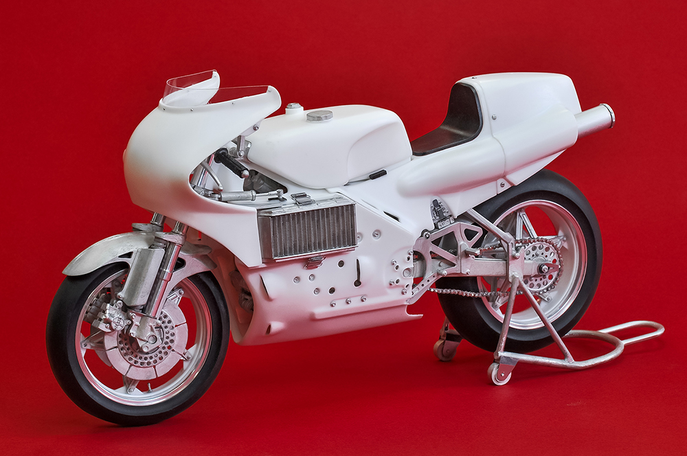 ホンダHONDA MT250 モトクロス スケールモデルキット Nagano 1/8 Plastic Model Kit Honda Motocross Elsinore MT250