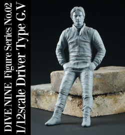 "DIVE NINE" Figure Series No.02 : 1/12scale "Driver Type G.V　[LEAN ON THE TIRE]