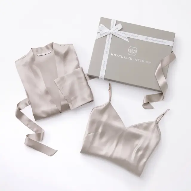 【ギフトBOX入り】 19匁 シルクロングドレス＆ローブ