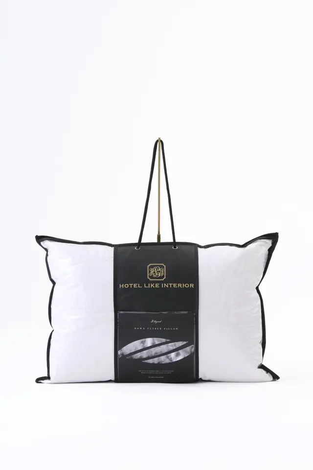 ホテルライクインテリア　枕　3層構造ダウンフェザーピロー　新品未使用 高級ホテルの枕 スーパーソフト スタンダードサイズ