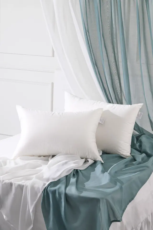 ダウンピロー｜フランス産ダウンを使用したホテル枕