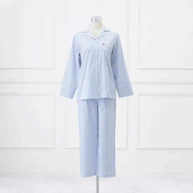 【未使用】House on the Hill フラワーストライプパジャマ 未使用】House on the Hill フラワーストライプパジャマ 未使用