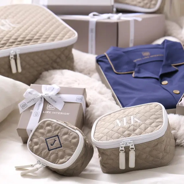 ギフトBOX入り】 キルトポーチ・小物ならホテルライクインテリア