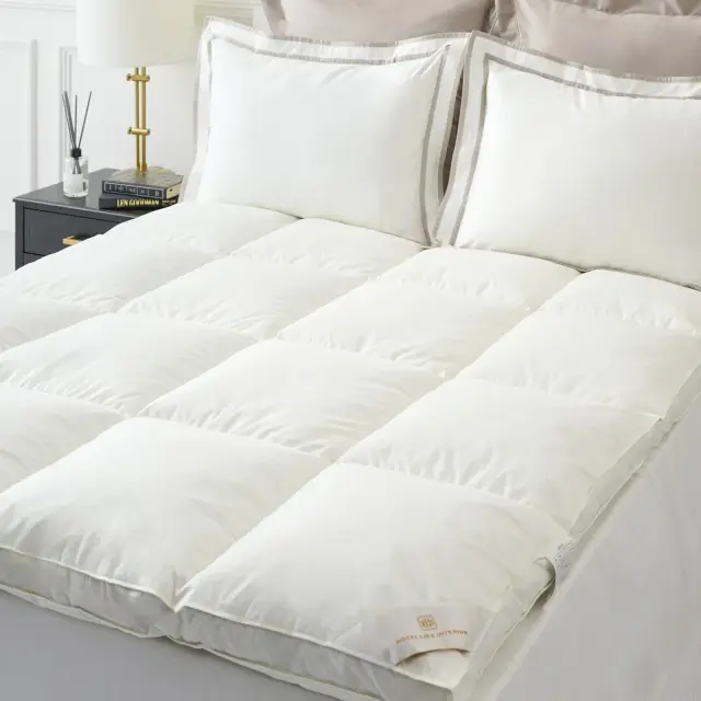 ダウン・フェザーベッドパッド ｜高級ホテル仕様｜羽毛ベッドパッド