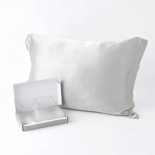 【ギフトBOX入り】 22匁シルクピローケース