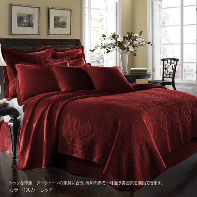 ベッドルームを簡単模様替え 人気のベッドカバーはホテルライクインテリアで