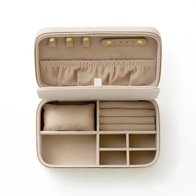 レザージュエリーケース | トラベル