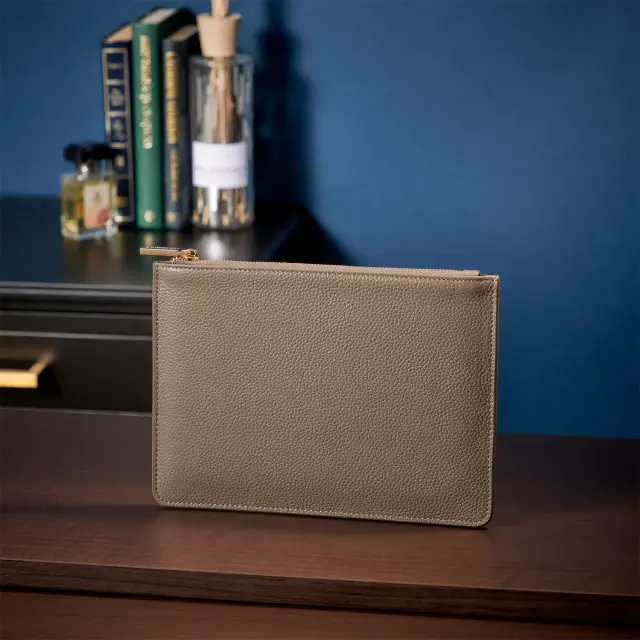 レザーフラットポーチ