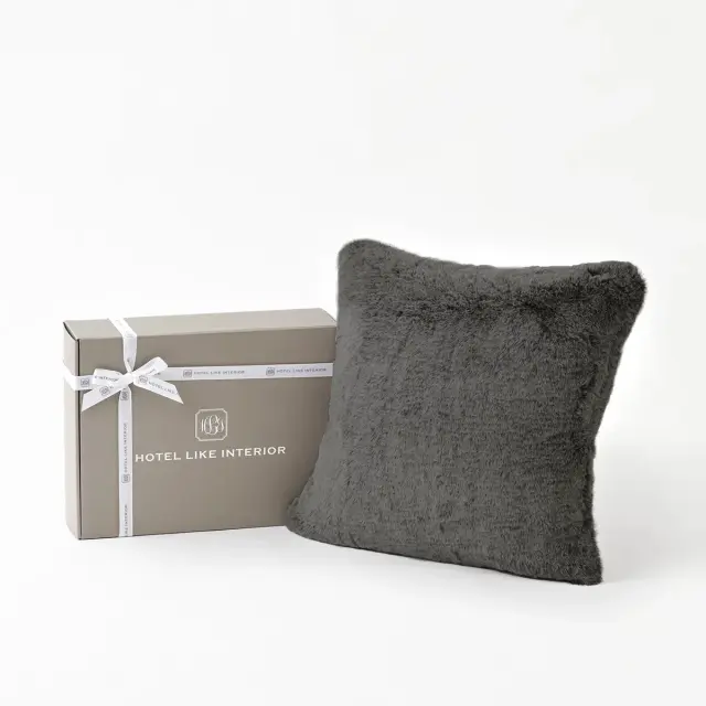 【ギフトBOX入り】ラグジュアリープラッシュ ｜ クッションカバー ｜ 50スクエア ｜ 50×50cm