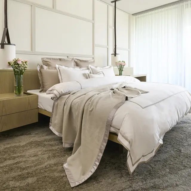 帝国ホテル シルク布団comforterコンフォーターシングル　クリーニング済み コンフォーター – ウェスティンホテル東京オンラインショップ