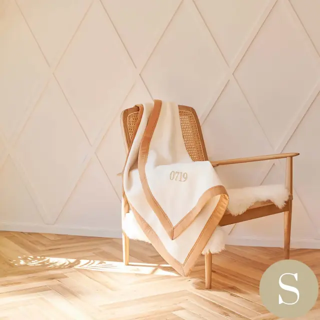 ホテルライクインテリア ウールバイカラーブランケット シングル 毛布・ひざ掛け ブラックのブランケット・高級ウール 毛布 | シングル | 140×190cm