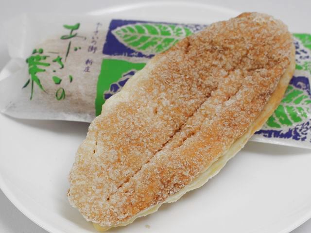 あじさいの葉 リーフパイ 10枚入り 大阪屋