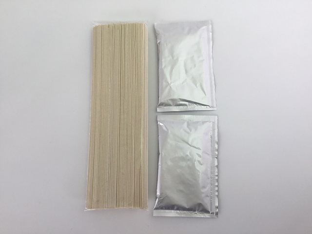 新旬屋本店金の鶏中華乾麺内容