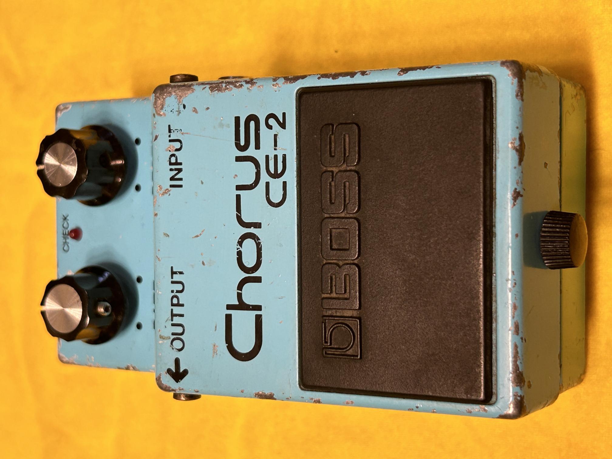 BOSS CE-2