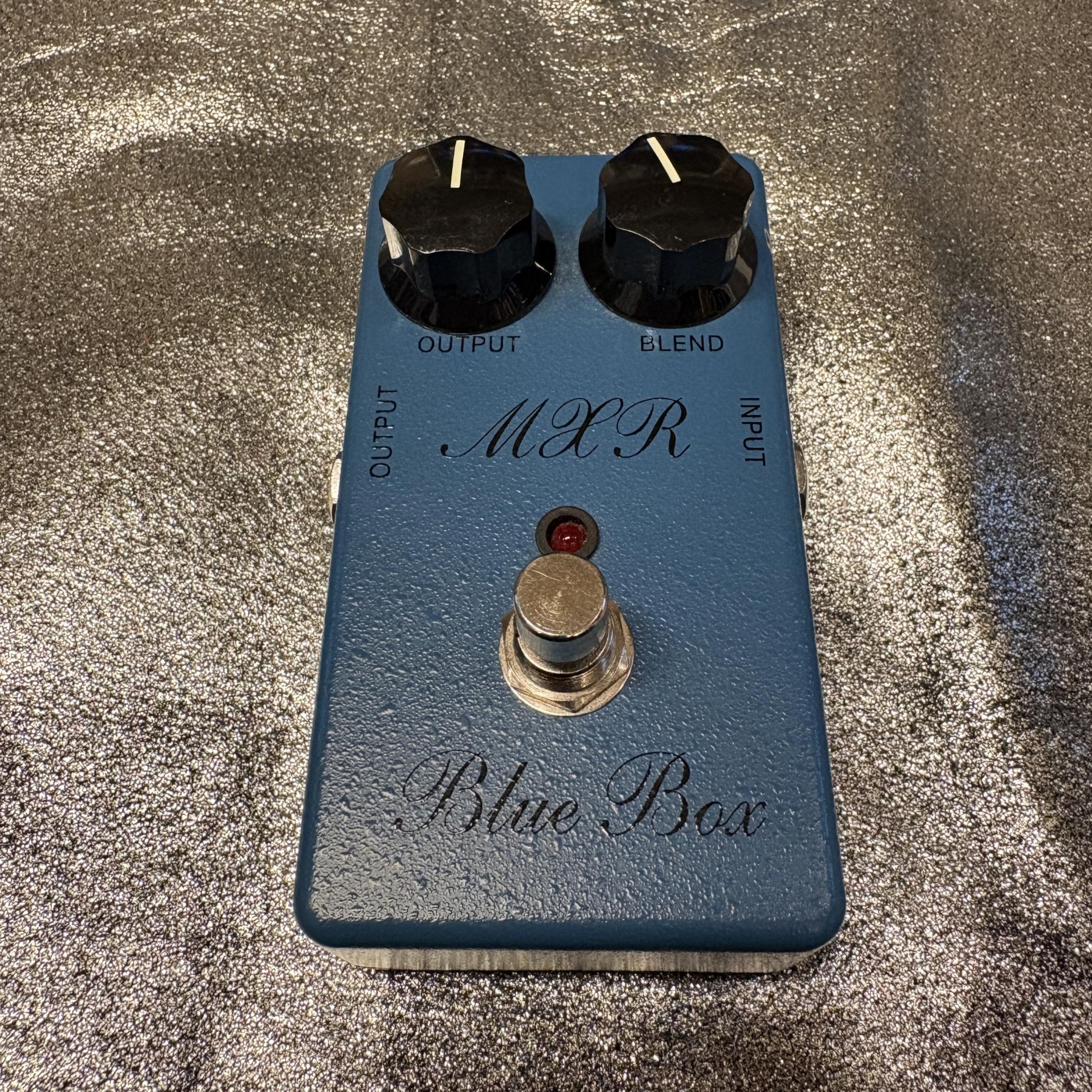 MXR M103 Blue Box