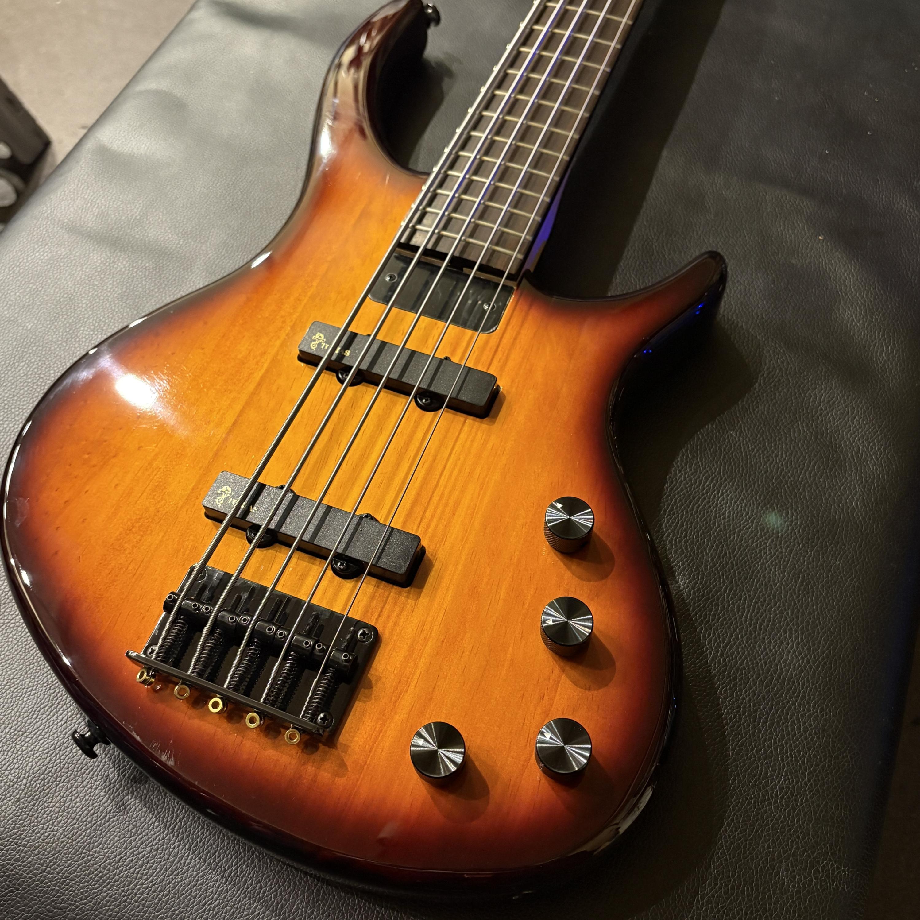 Epiphone Toby by Tobias V