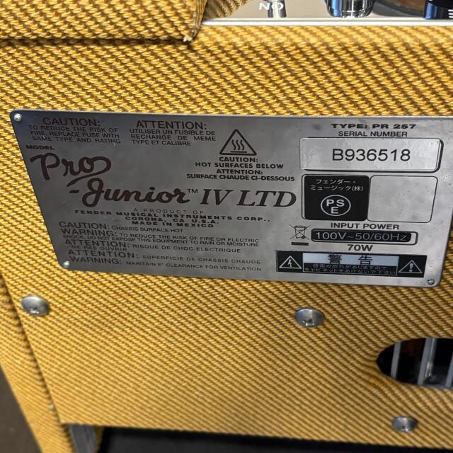 Fender Pro Junior IV Lacquered Tweed