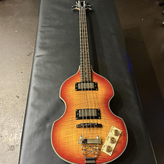 Epiphone Viola Bass