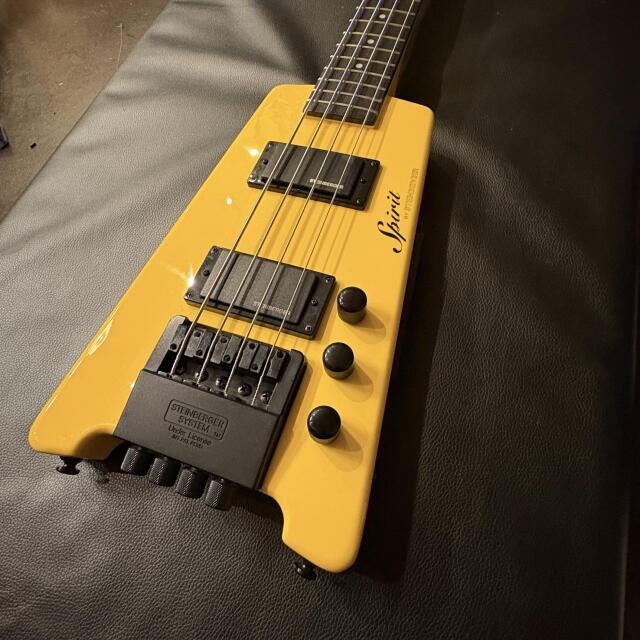 Steinberger Spirit XT-2 Hot Rod Yellow