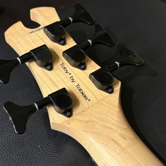 Epiphone Toby by Tobias V