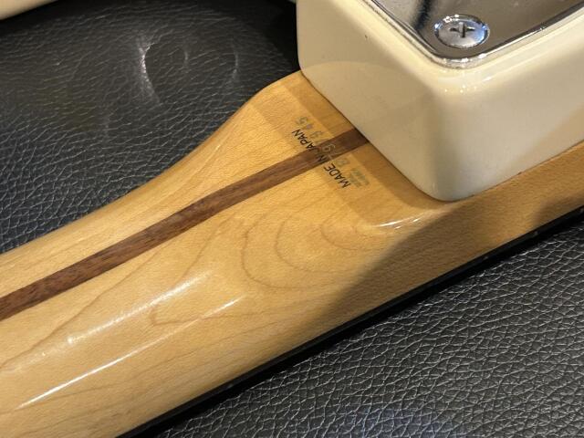 Fender Japan ストラトST72 Eシリアル Fender Japan ST72-55(CST-50M)Black フジゲン製【Eシリアル