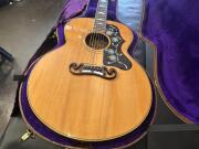 Gibson J-200