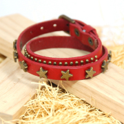情熱の赤ブレスレット