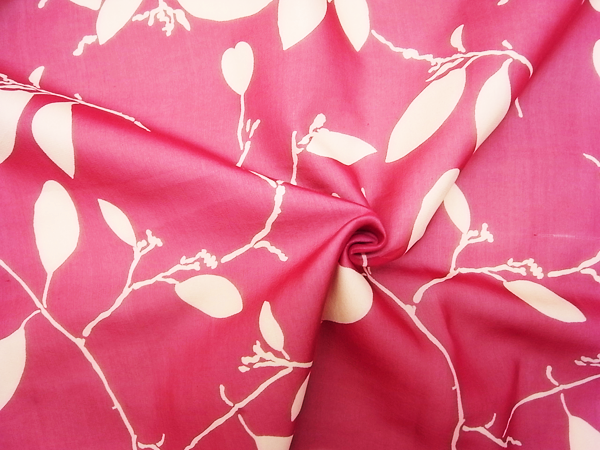 イタリア製輸入生地　【Valentino/ヴァレンチノ社】　ピュアシルクシフォンジョーゼット/1着分2.5m