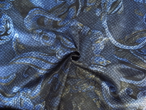 イタリア製輸入生地【ピュアシルクサテン】/抽象柄プリント/1着分2.4m