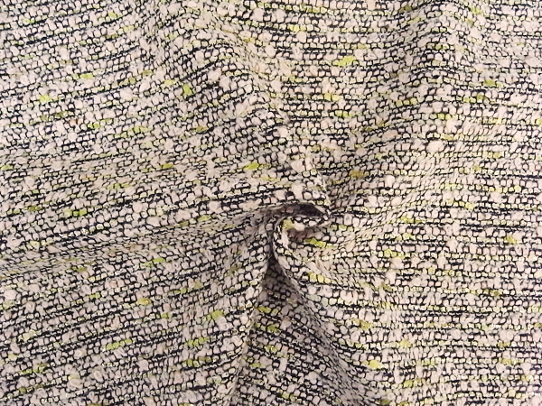 英国製輸入生地　【ウールツィード】/チェック柄/1着分2,4m