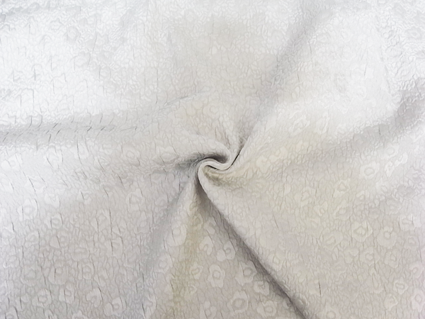 イタリア製輸入生地 【ピュアシルク】 /フクレ織/1着分2,4m