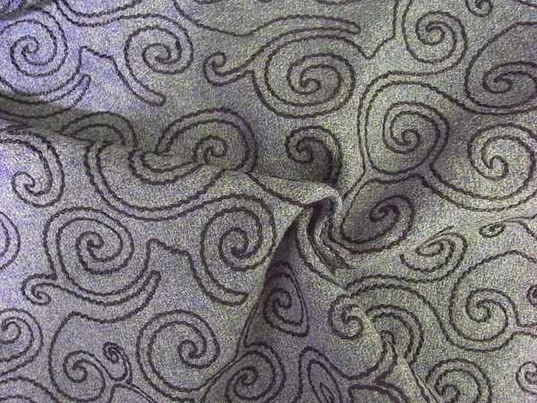 スイス製輸入生地 【ピュアウール】 / エンブロイダリー/1着分2.5m