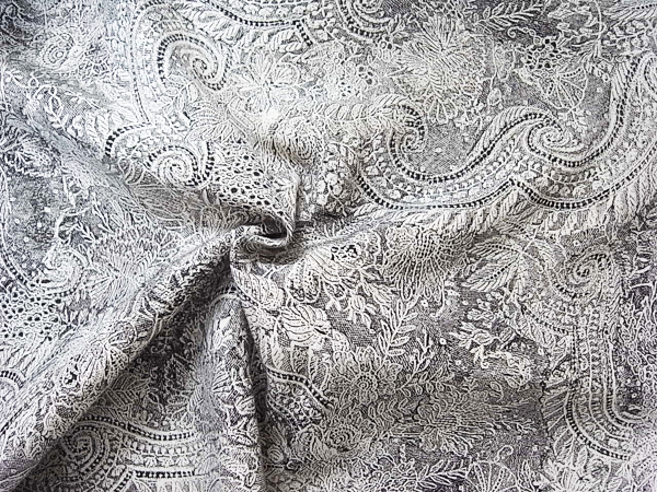 イタリア製生地　【ピュアヘビーシルク】　プリント/1着分3,5m