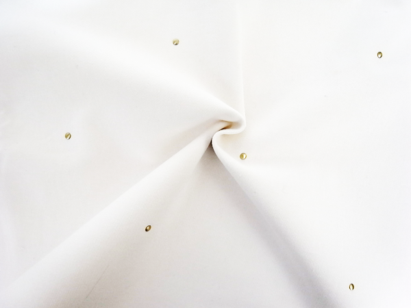 スイス製輸入生地 【JAKOB SCHLAEPFER(ヤコブシュレイファー)】 ピュアコットン/スタッズ付/1着分2,4m